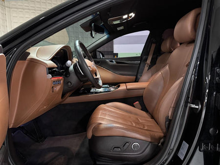 Genesis G80 — photo 01