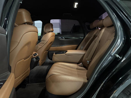Genesis G80 — photo 02