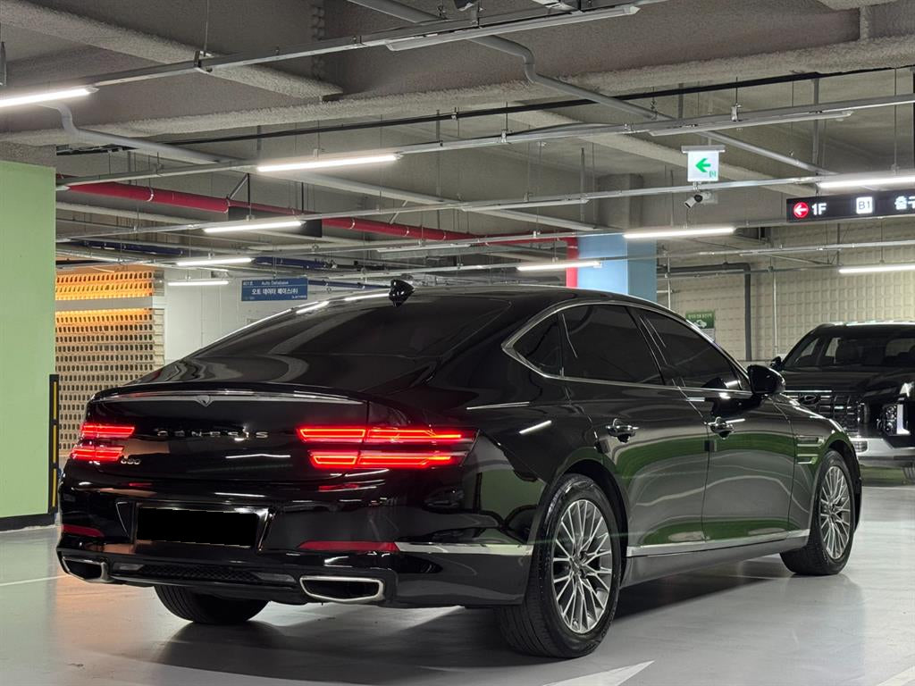 Genesis G80 — photo 05