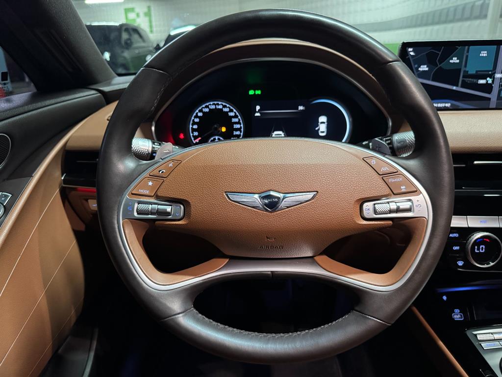 Genesis G80 — photo 09
