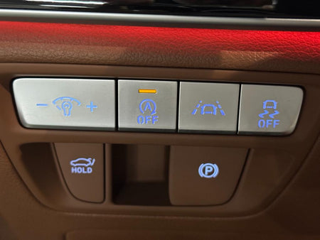 Genesis G80 — photo 16