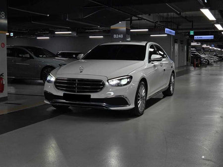 Mercedes-Benz E-Class — photo 01