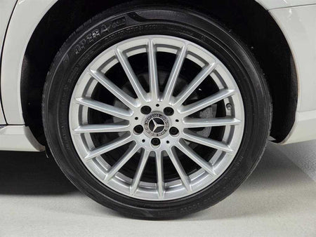 Mercedes-Benz E-Class — photo 07
