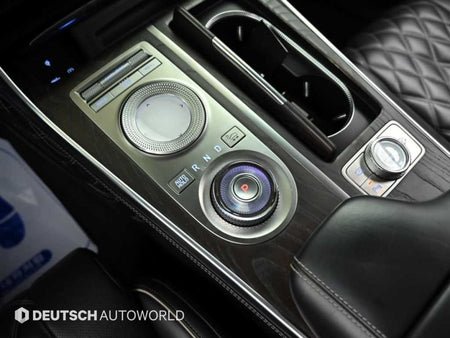 Genesis GV80 — photo 09