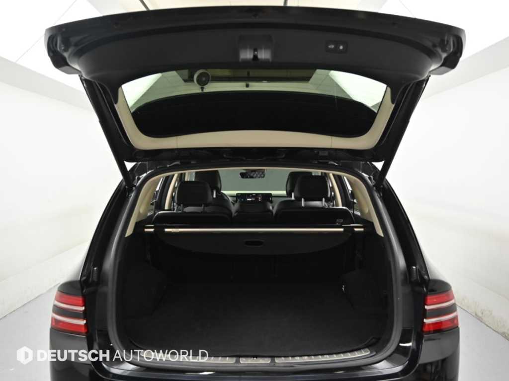 Genesis GV80 — photo 19