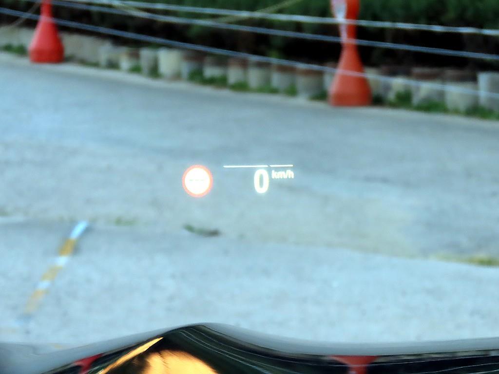 BMW iX3 — photo 10