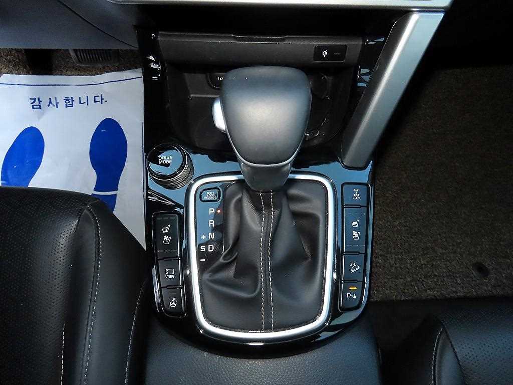 Kia Seltos — photo 10