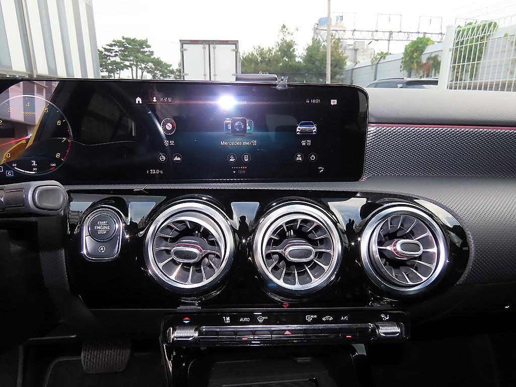 Mercedes-Benz A-Class — photo 15