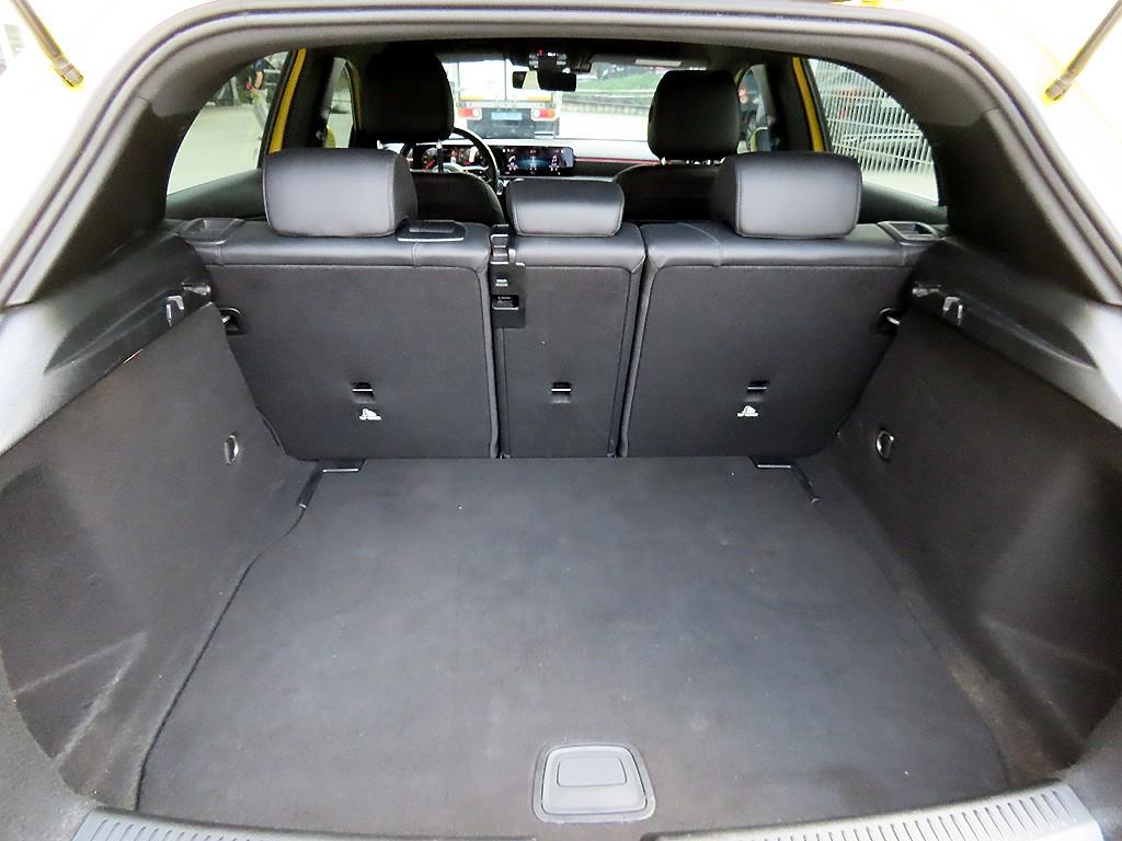 Mercedes-Benz A-Class — photo 18