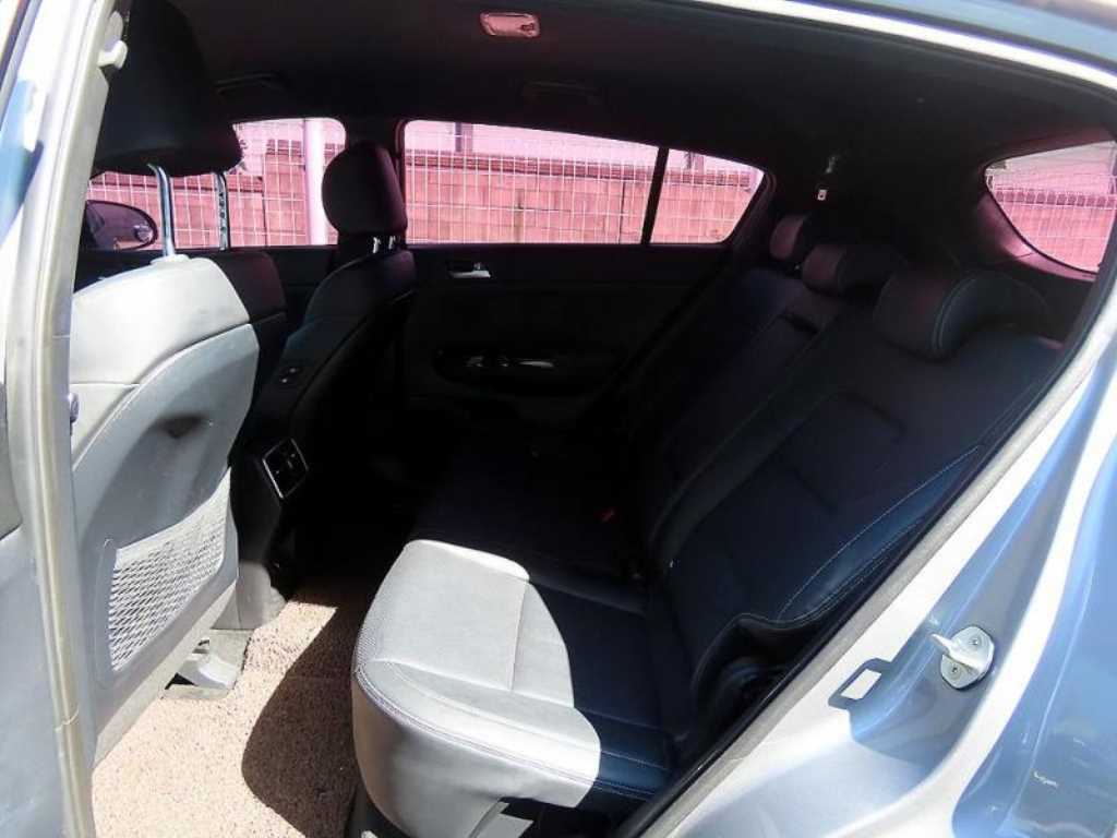 Kia Sportage — photo 07