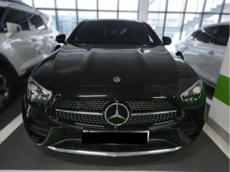 Mercedes-Benz E-Class — photo 01