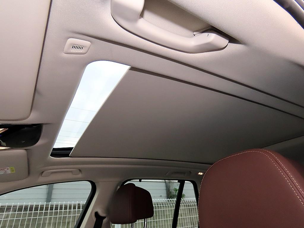 BMW X5 — photo 16