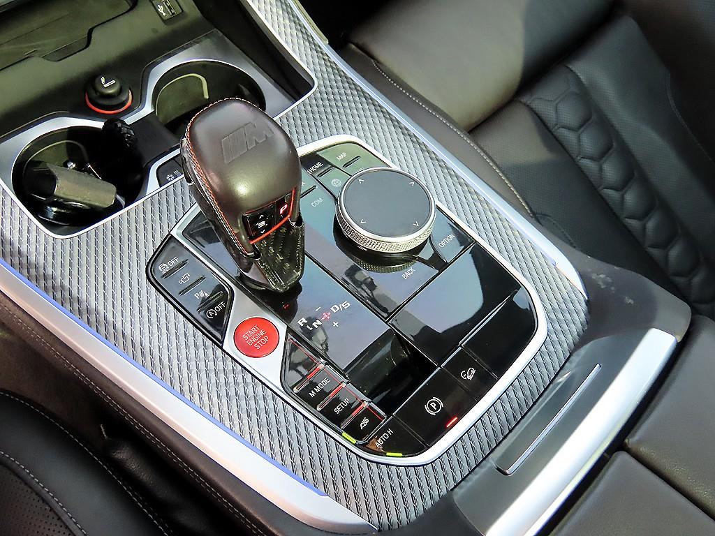 BMW X5M — photo 11