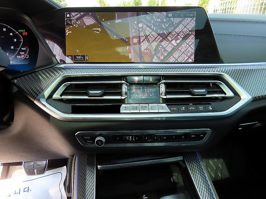 BMW X5M — photo 13