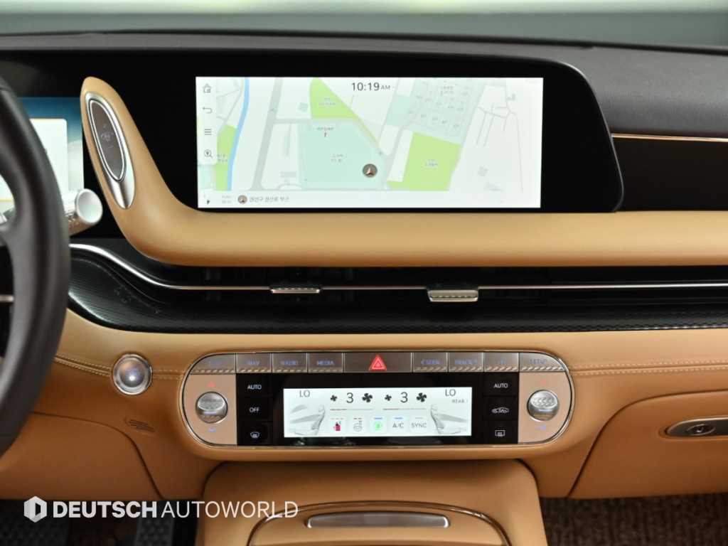 Genesis G90 — photo 14