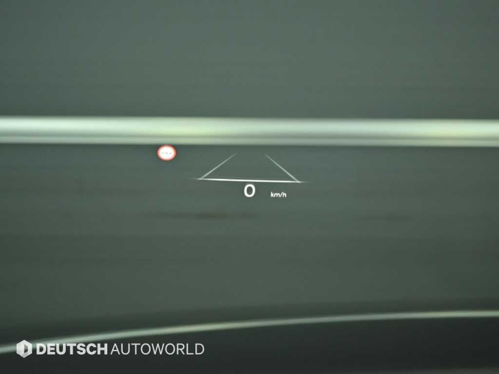 Genesis G90 — photo 18