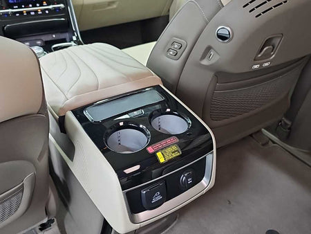 Kia Carnival — photo 13