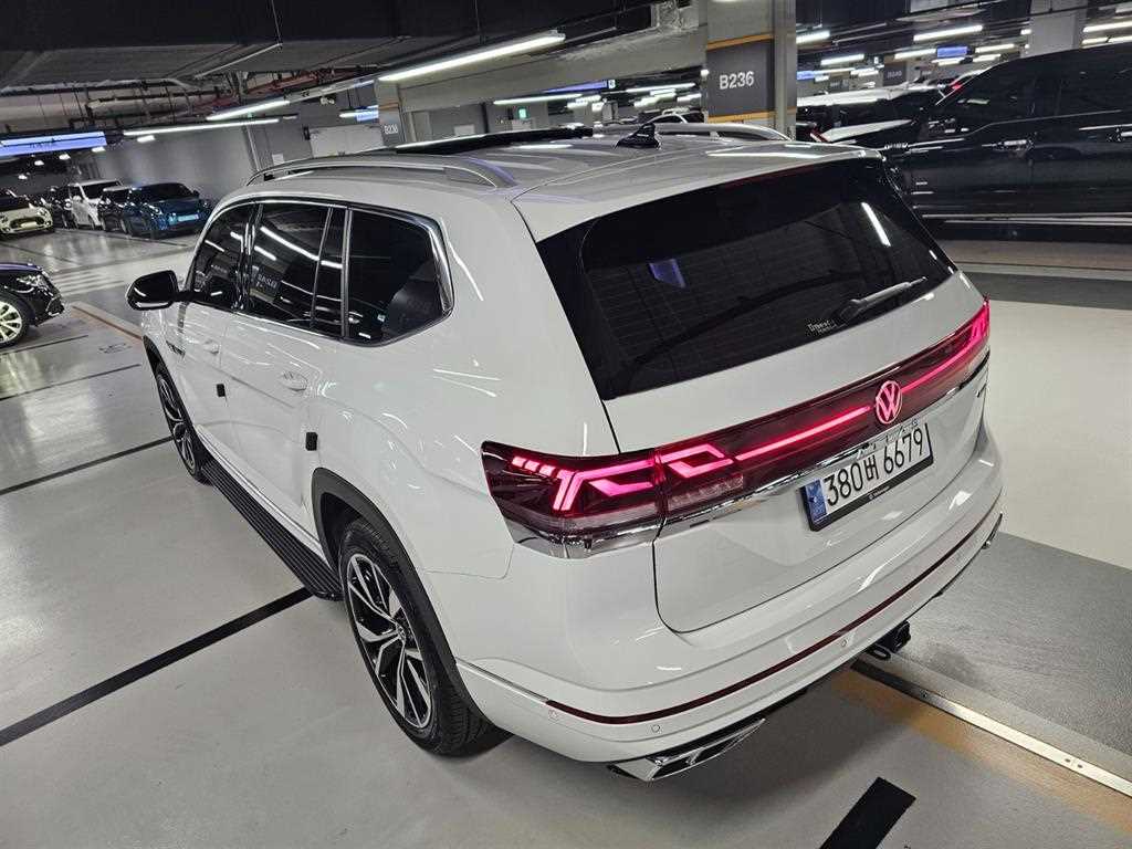 Volkswagen Atlas — photo 04