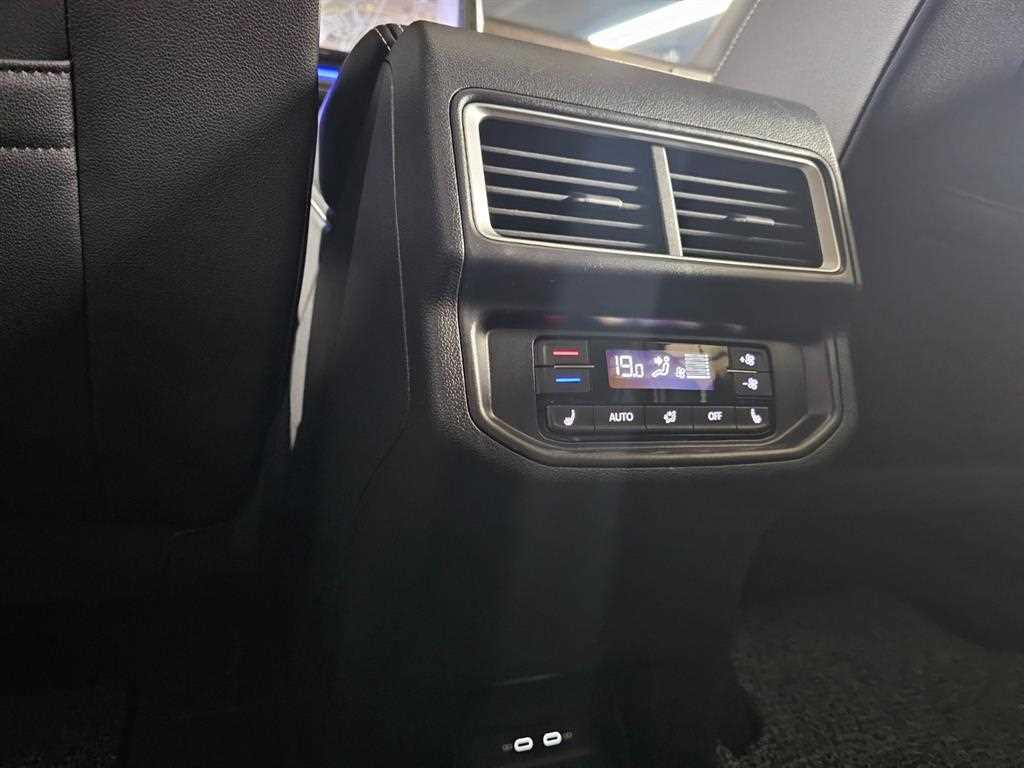 Volkswagen Atlas — photo 15