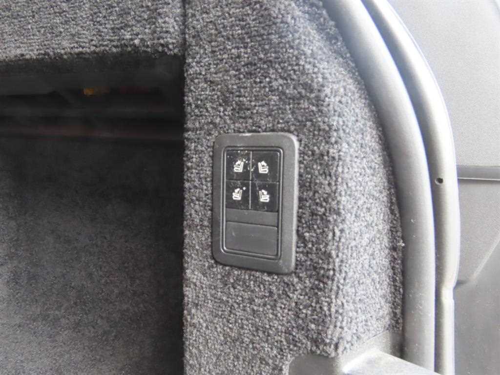 Land Rover Range Rover — photo 06