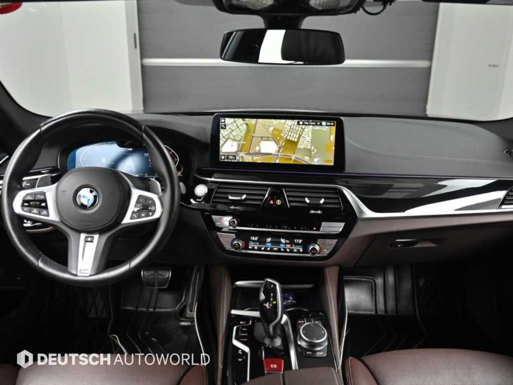 BMW 5-Series — photo 07
