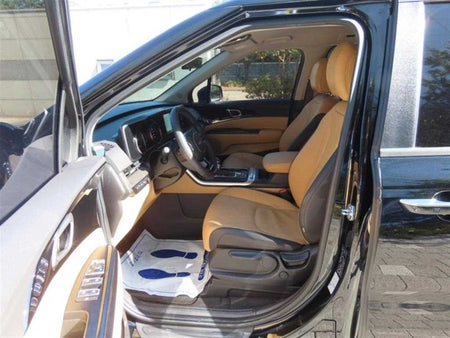 Kia Carnival — photo 13