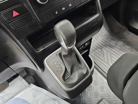 Hyundai Staria — photo 08