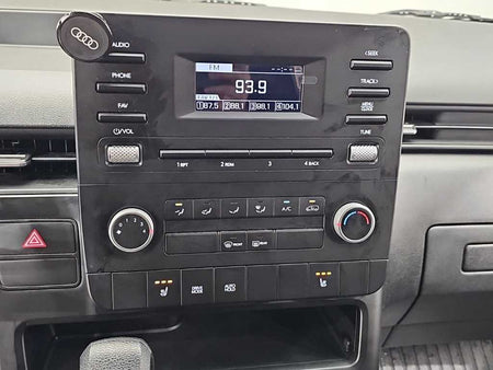 Hyundai Staria — photo 10