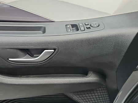 Hyundai Staria — photo 13