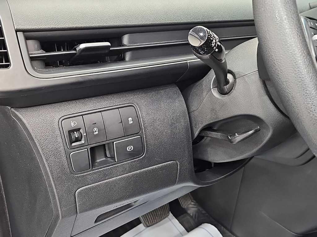 Hyundai Staria — photo 14