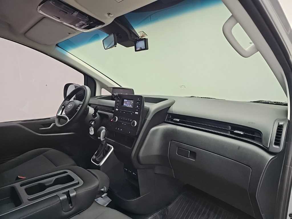 Hyundai Staria — photo 18