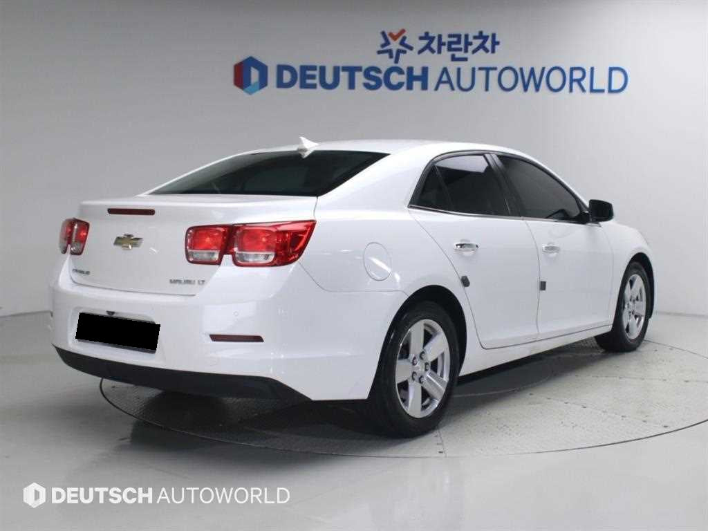 CHEVROLET Malibu — photo 02