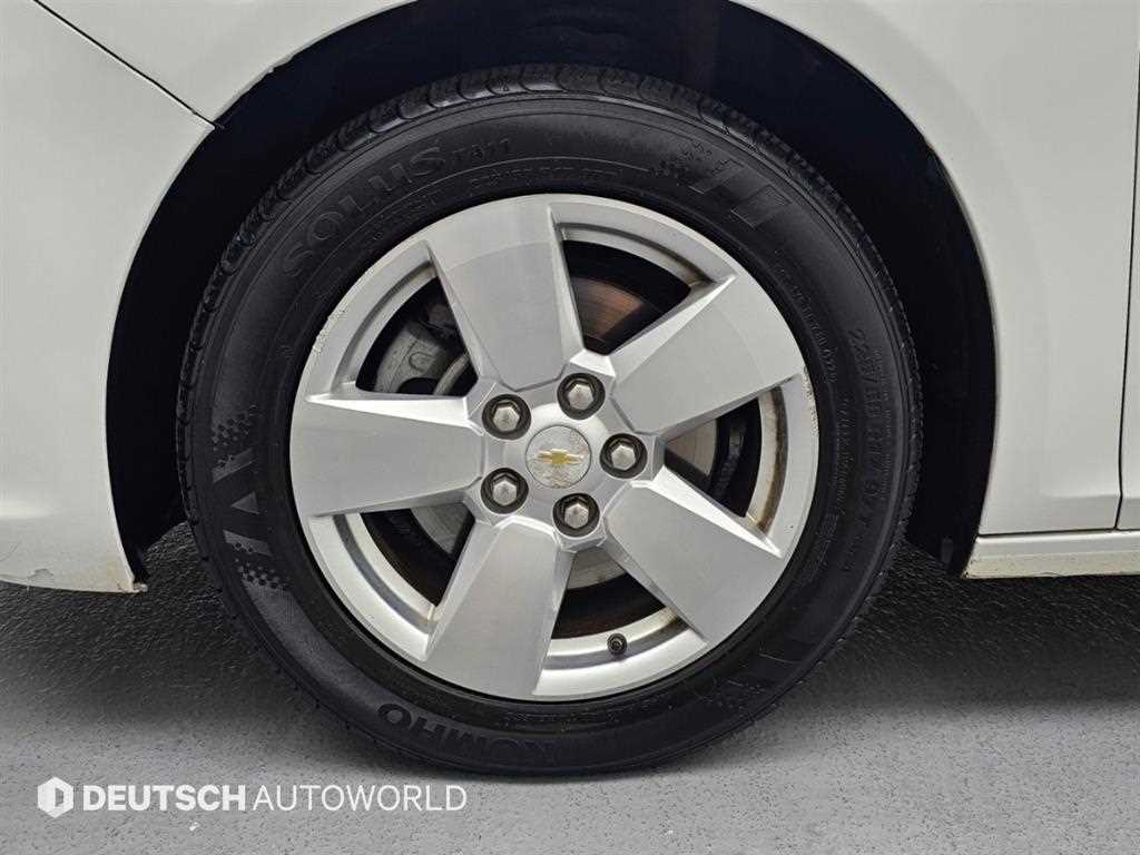 CHEVROLET Malibu — photo 05