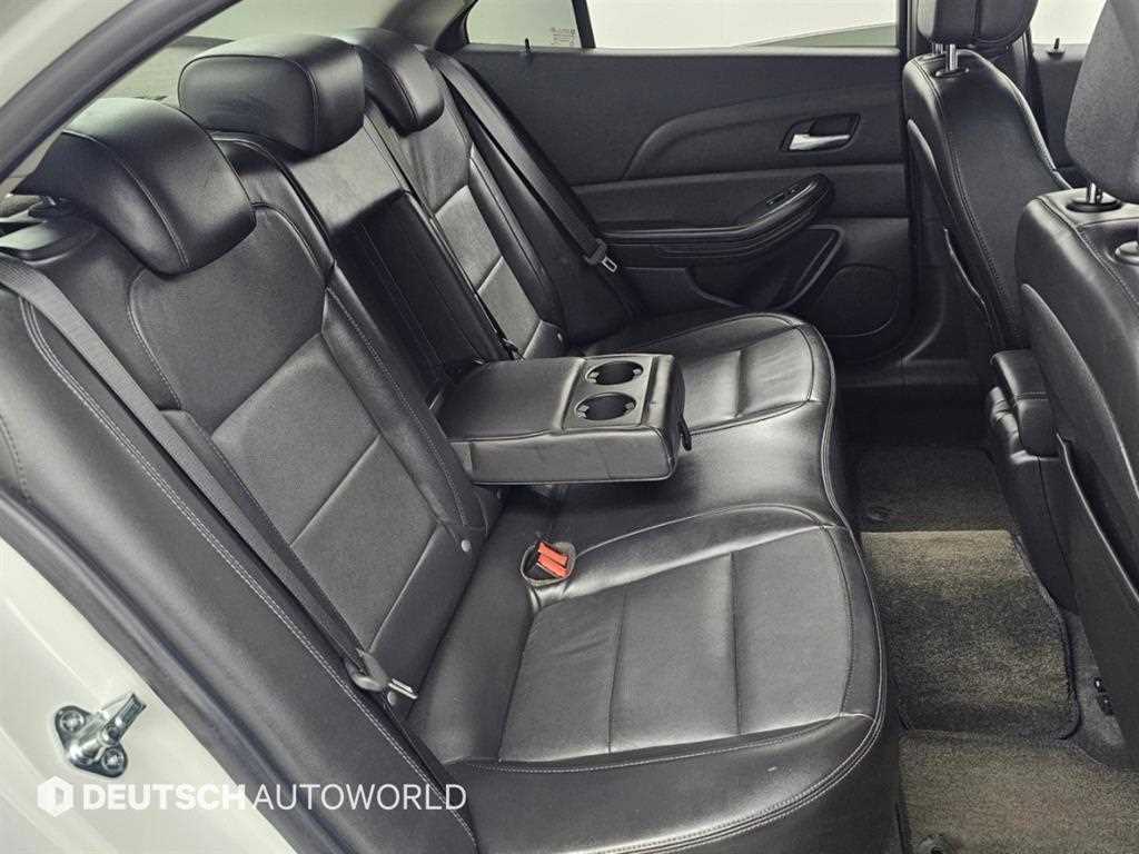 CHEVROLET Malibu — photo 12