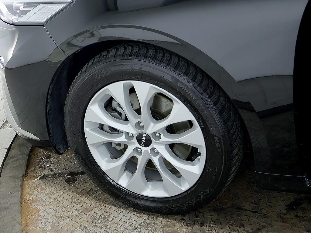 Kia K8 — photo 07