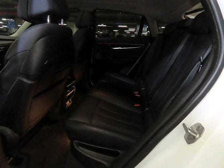 BMW X6 — photo 07