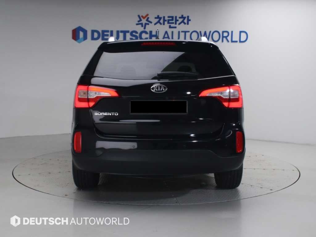 Kia Sorento — photo 04