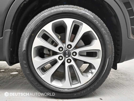 Kia Sorento — photo 05