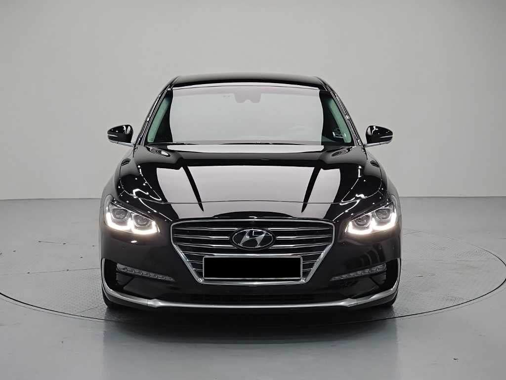 Hyundai Grandeur — photo 02