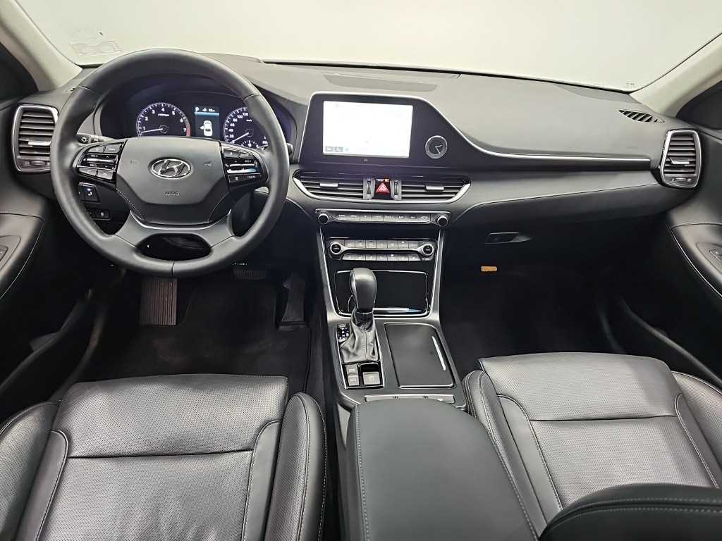Hyundai Grandeur — photo 07