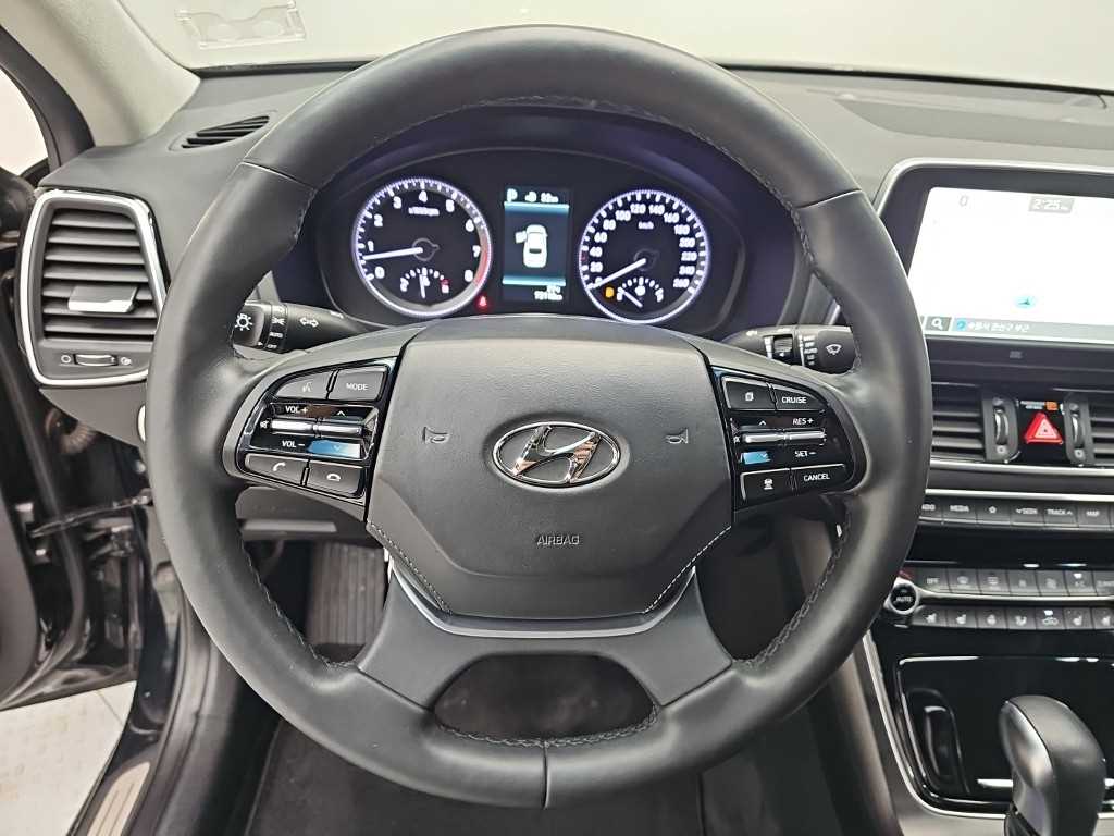 Hyundai Grandeur — photo 09