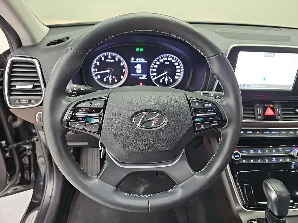 Hyundai Grandeur — photo 09