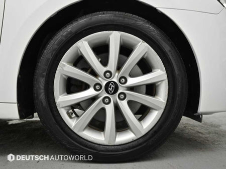 Hyundai i40 — photo 05