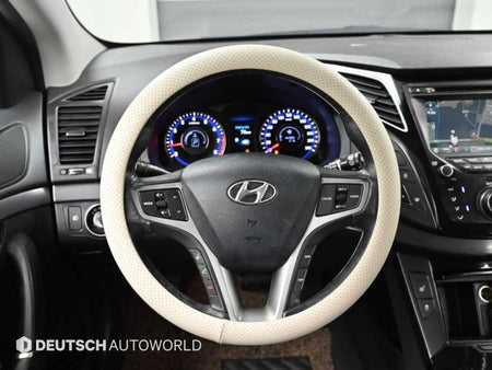 Hyundai i40 — photo 13