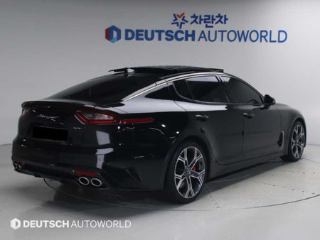 Kia Stinger — photo 02