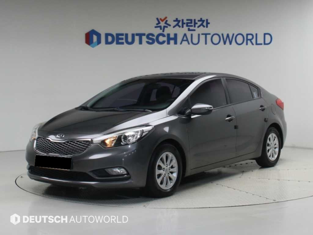 Kia K3 — photo 01