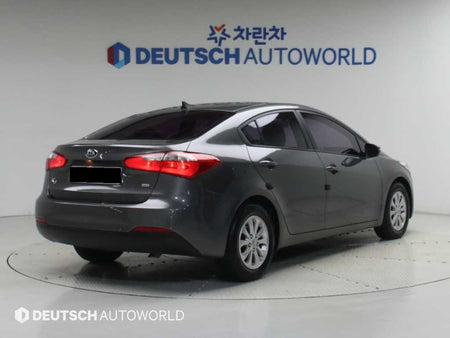 Kia K3 — photo 02