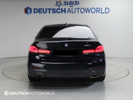 BMW 5-Series — photo 04
