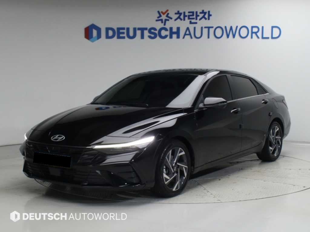 Hyundai Avante — photo 01