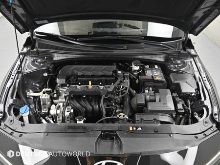 Hyundai Avante — photo 06